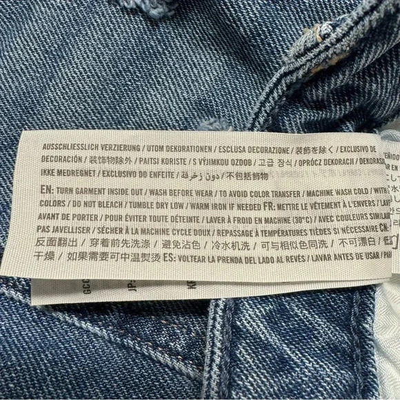 Hollister Womens Jeans 3R 26x28 Blue Denim Curvy High Rise Legging Distressed - Picture 6 of 6